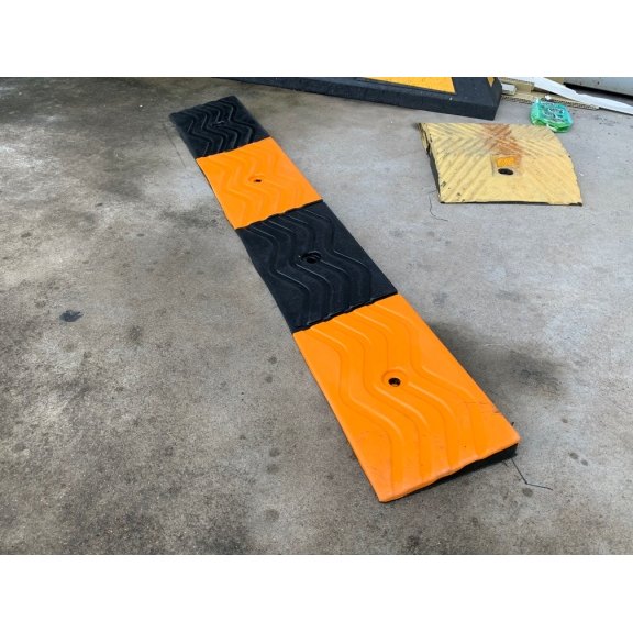 Rubber Curb Ramp - image 2